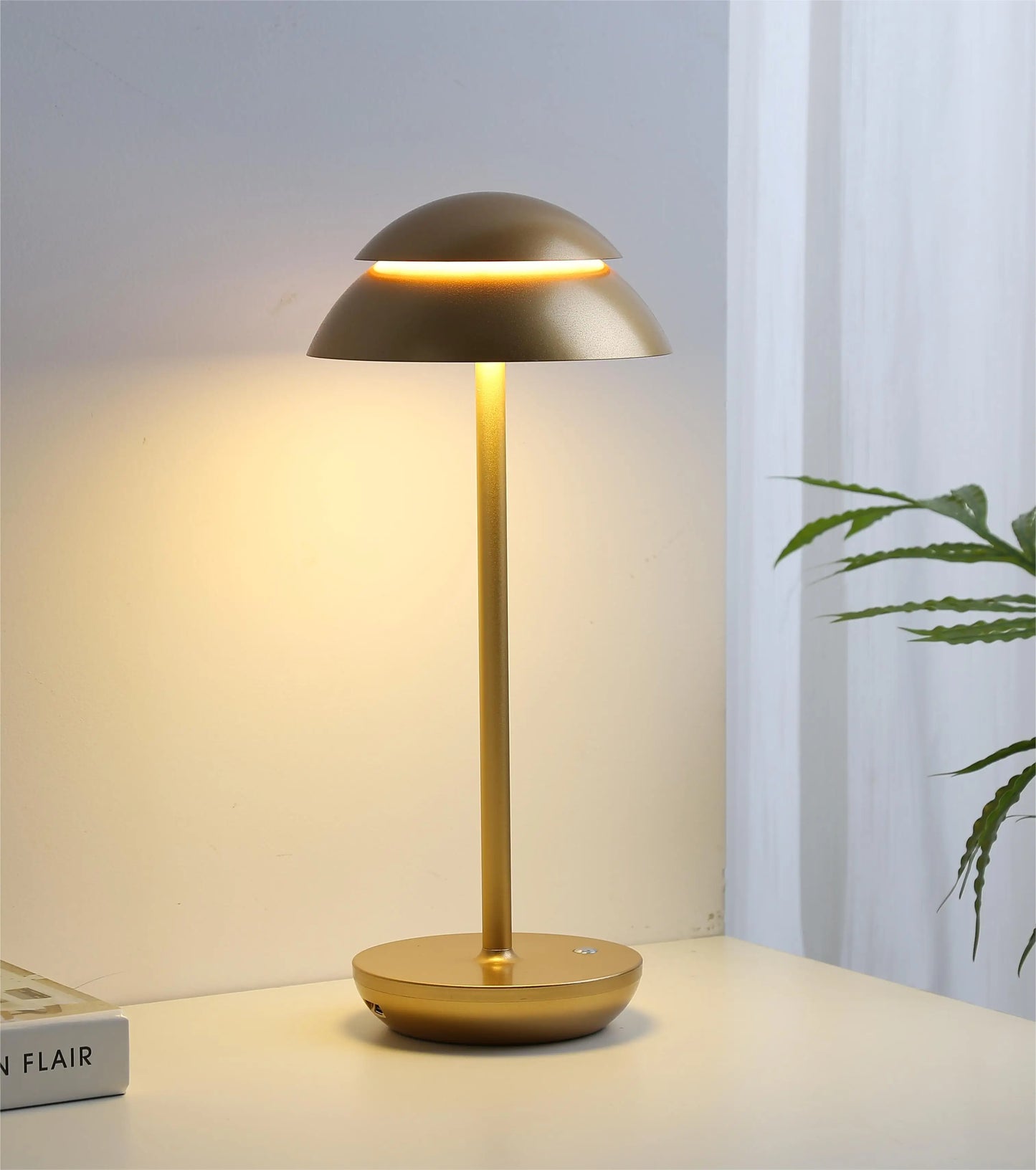 Skorter | PowerLuxe - Rechargeable Table Lamp