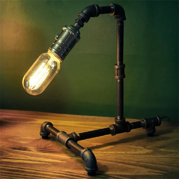 Skorter | VintageLuxe - Retro Table Lamp