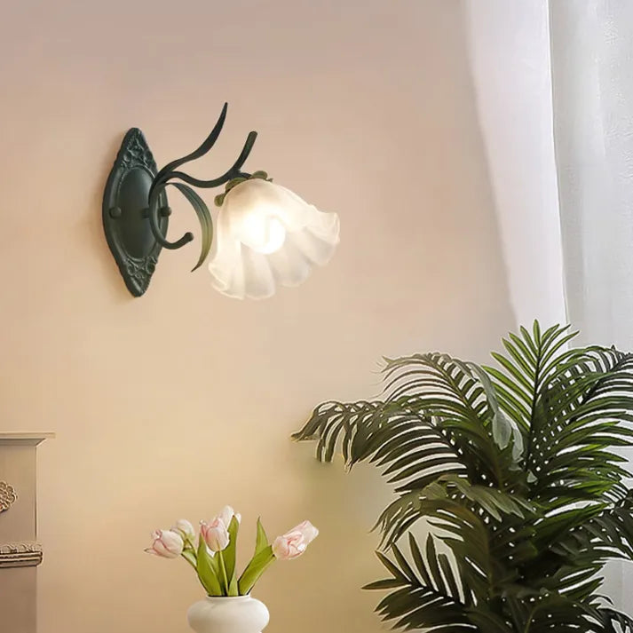 Skorter | LED Lily of the Valley Flower Wall Lamp - Decorative Floral Light Fixture for Living Room & Bedroom Decor