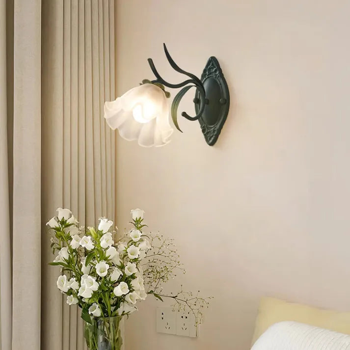 Skorter | LED Lily of the Valley Flower Wall Lamp - Decorative Floral Light Fixture for Living Room & Bedroom Decor