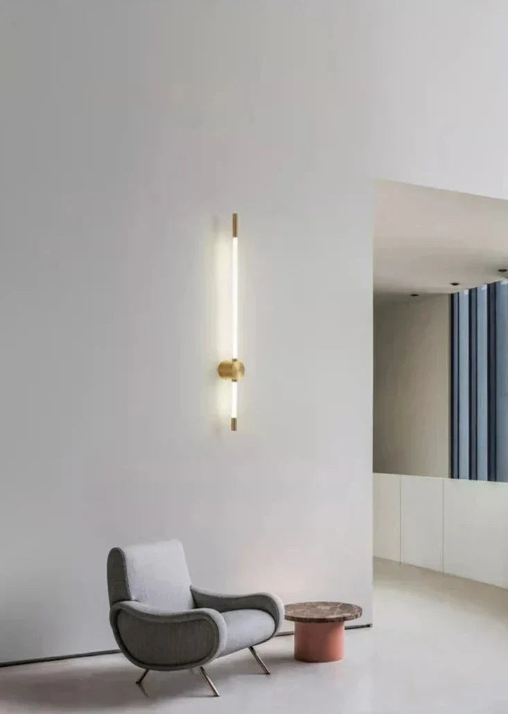 Skorter | AstraBeam – Vertical LED Wall Lamp for Modern Interiors