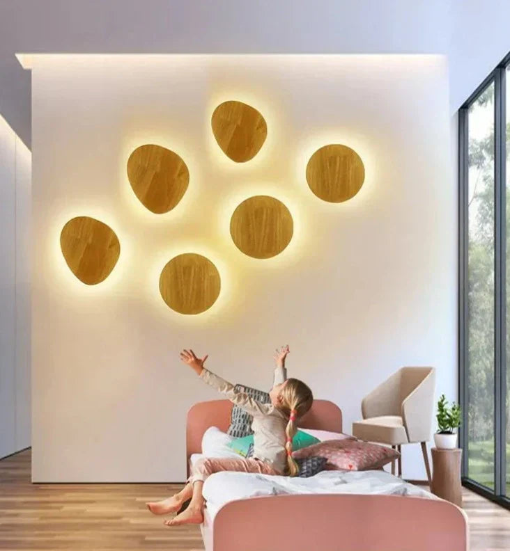 Skorter | ForestLite - Wooden Wall Lamp