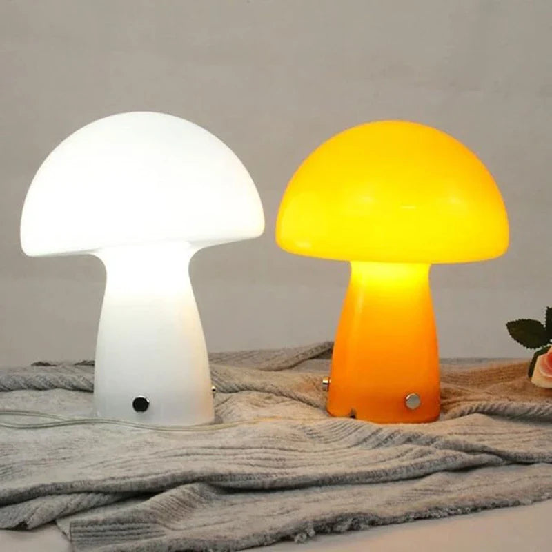 Skorter | Müshi - Mushroom retro lamp