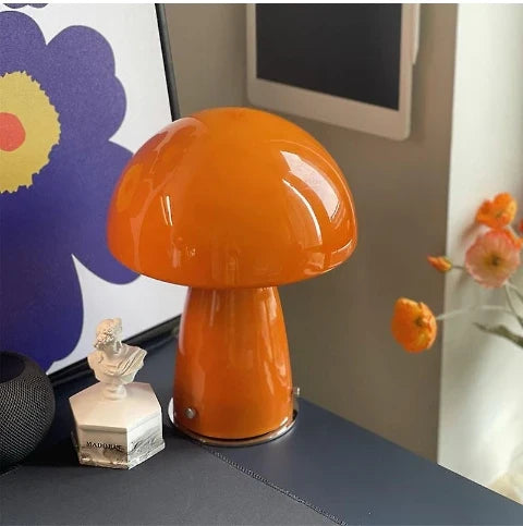 Skorter | Müshi - Mushroom retro lamp