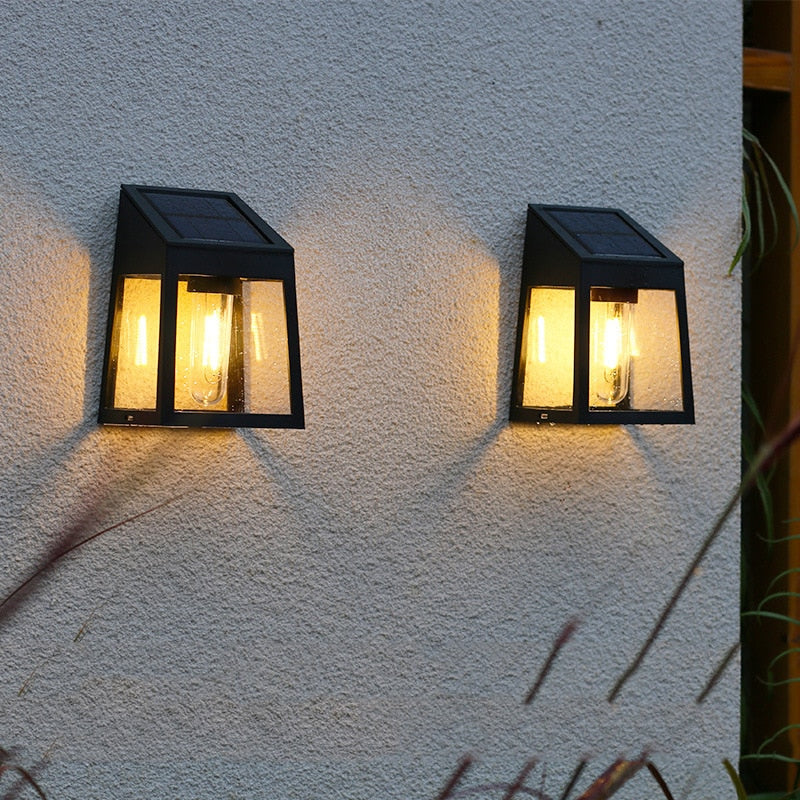 Skorter | GuardLume – Durable LED Solar Outdoor Light