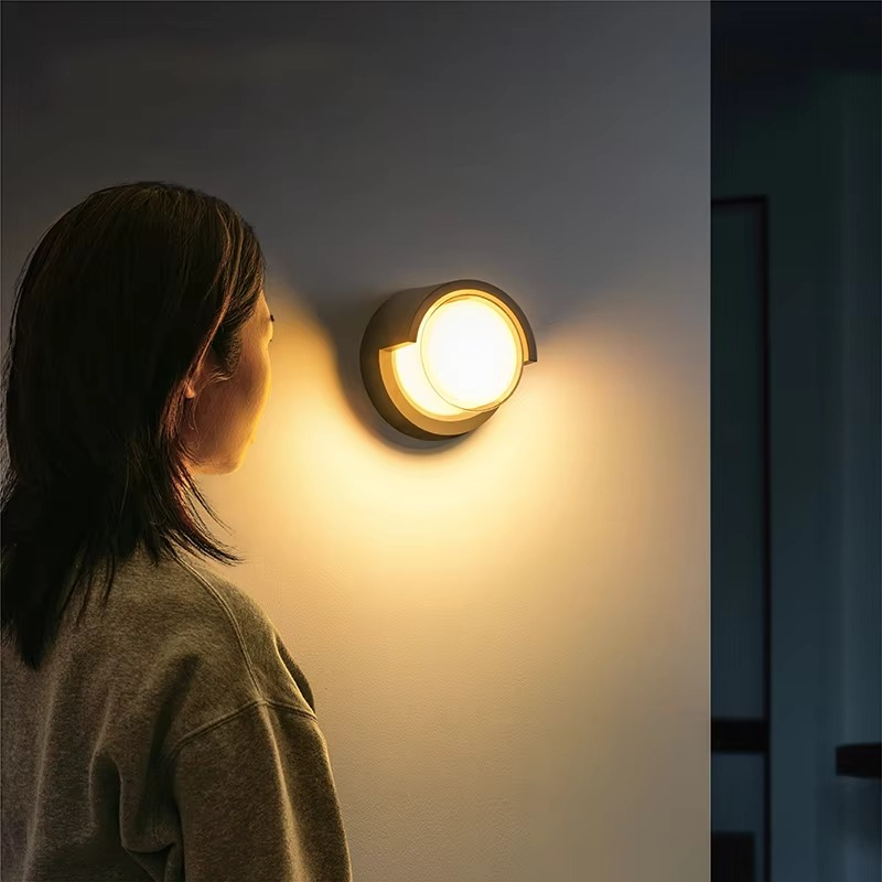 Skorter | Motion Sensor Outdoor Wall Light Waterproof LED