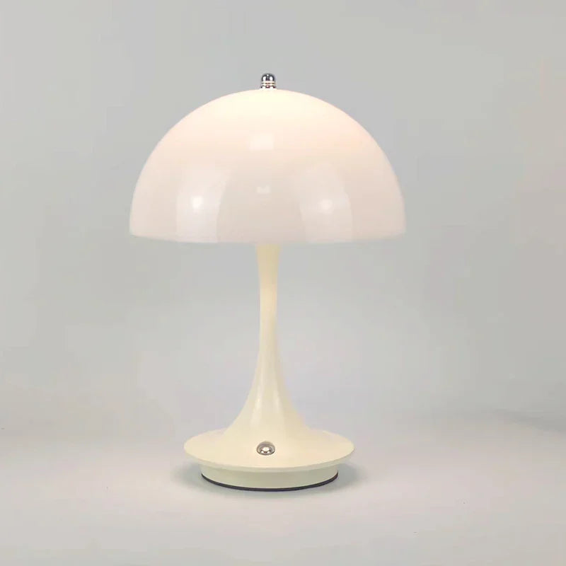 Skorter | Nightstand Lamp