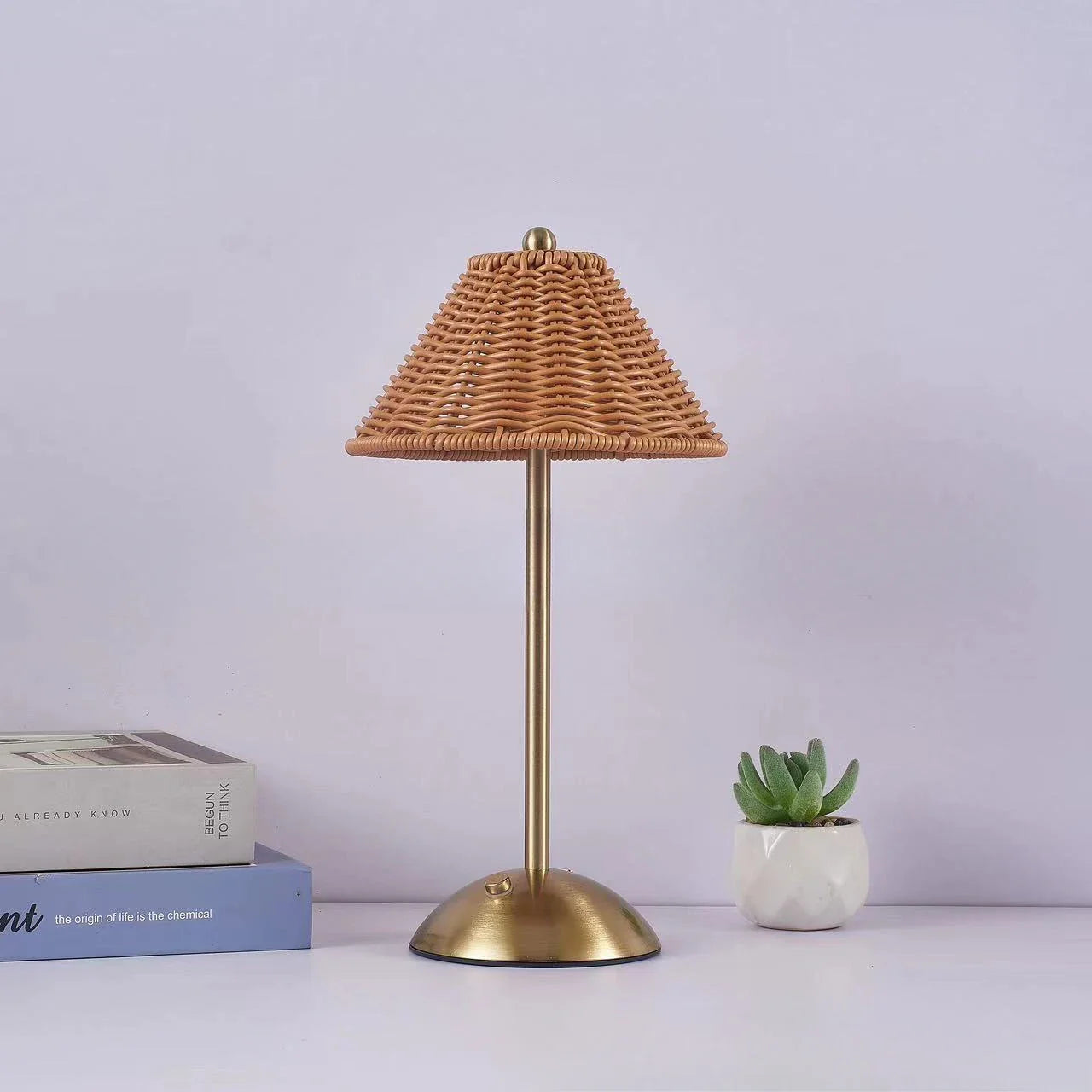 Skorter | Rechargeable Rattan Desk Lamp – Retro Wireless Table Lamp for Living Room, Small Size with Warm LED Light