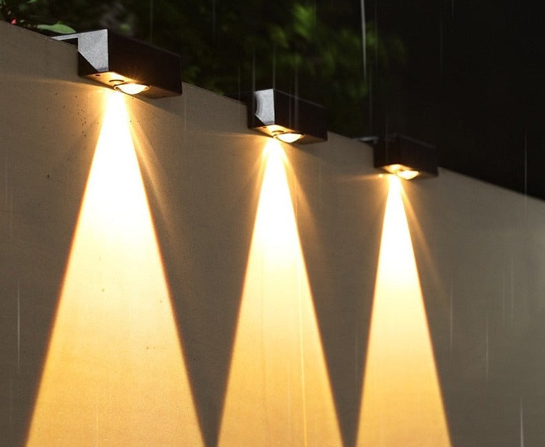 Skorter | TrackGlow – Weatherproof Solar Outdoor Lighting