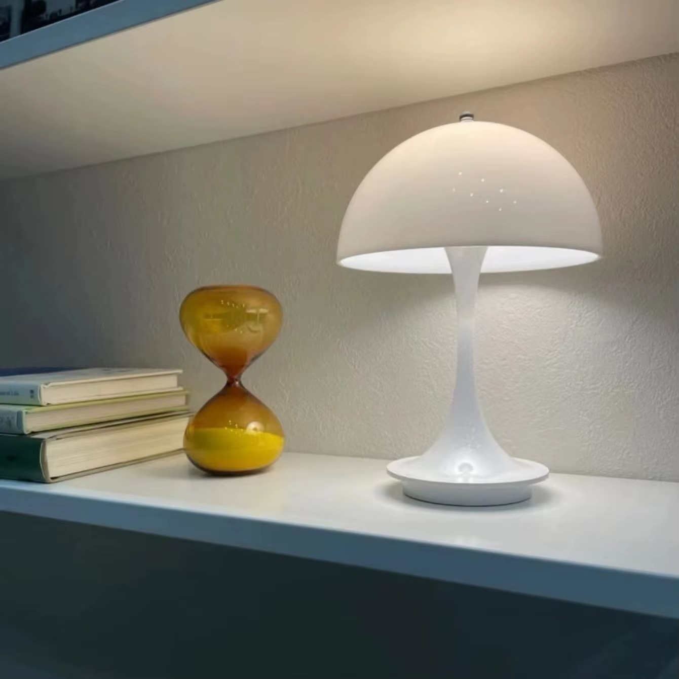 Skorter | Electaura Cordless LED Table Lamp