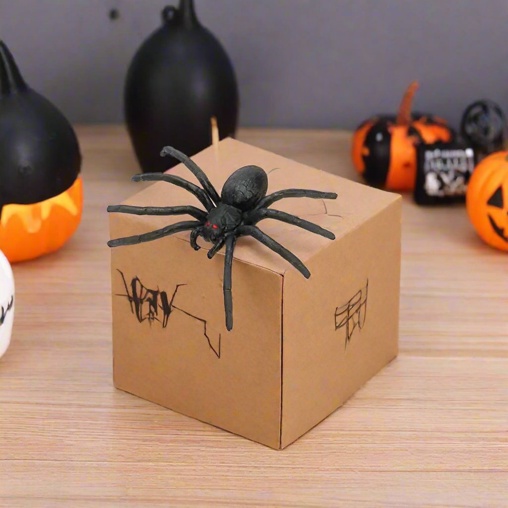 Skorter | Up Spider Scare Prank Box