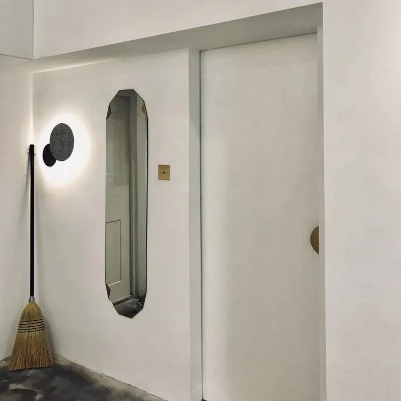 Skorter | ConcreteAura - Modern Concrete Wall Light