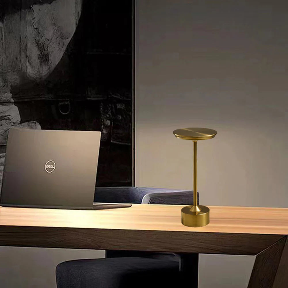 Skorter | Bar Table Lamp