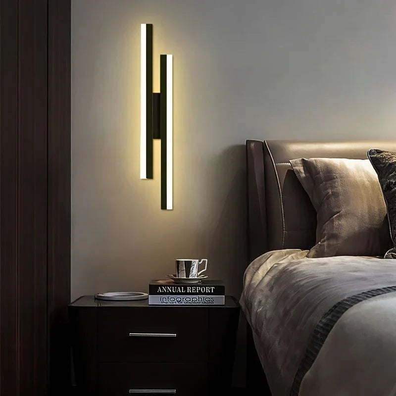 Skorter | Modern LED Wall Lamp: Black/Gold Acrylic Room Decoration Light