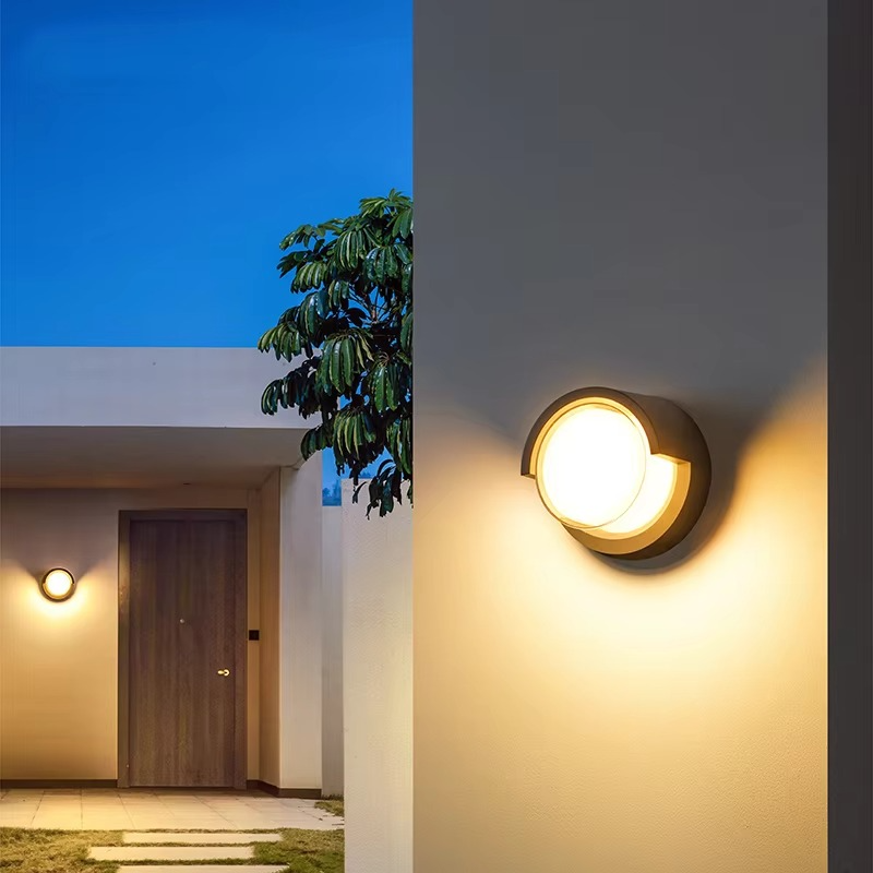 Skorter | Modern Outdoor LED Wall Light with Motion Sensor – Waterproof IP65 Security Lighting
