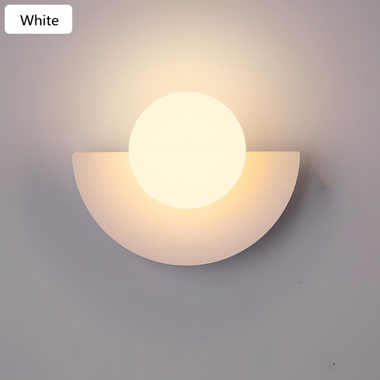 Skorter | Elegant half-circle shaped Nordic lamp for a cozier atmosphere