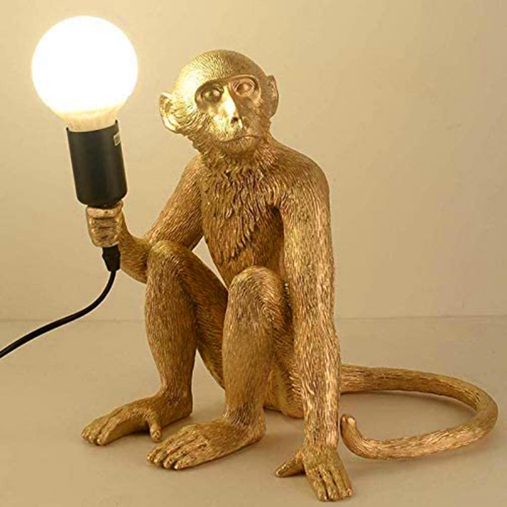 Skorter | Reliable attractive table lamp ornament