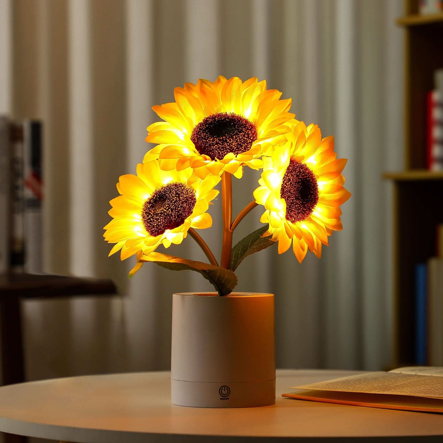 Skorter | Shimmering Sunflower LED Table Lamp