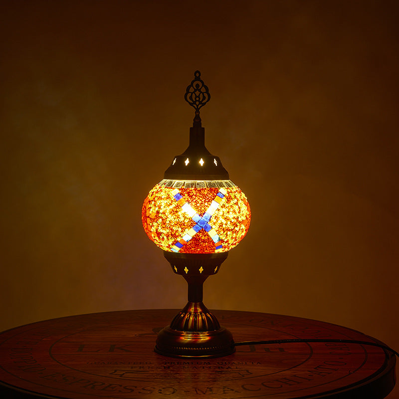 Skorter | Traditional Tiffany romantic oval iron enameled 1-light table lamp for the bedroom