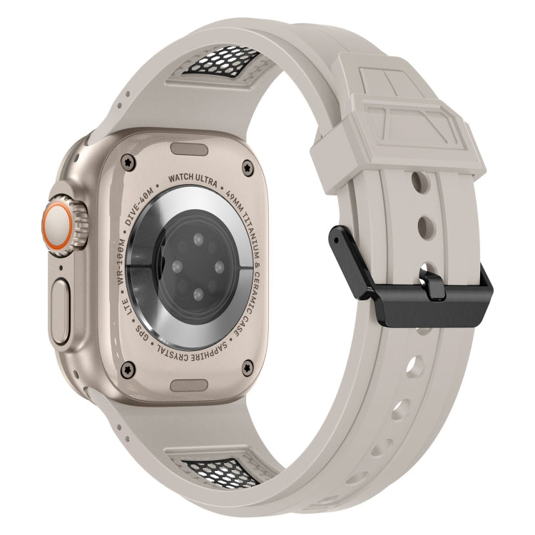 Skorter | For Apple Watch SE 2022 44mm Breathable Stainless Steel Mesh TPU Watch Band (Starlight Black)