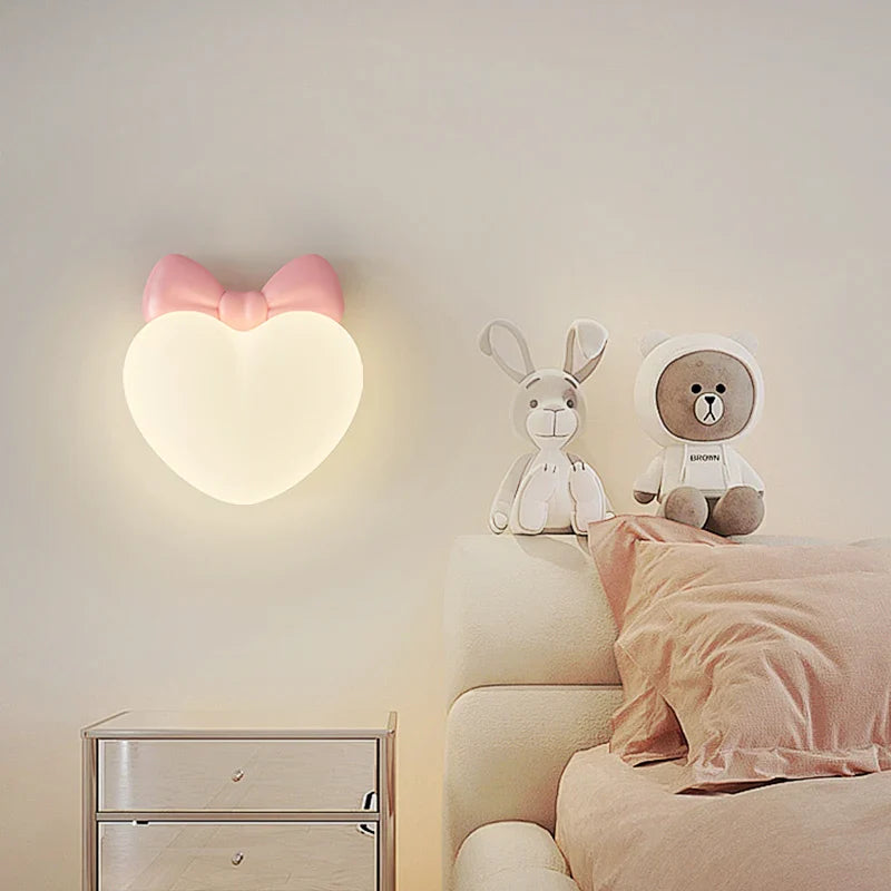 Skorter | LoveLight - Pink Crown Sky Heart Design LED Bed Lamp