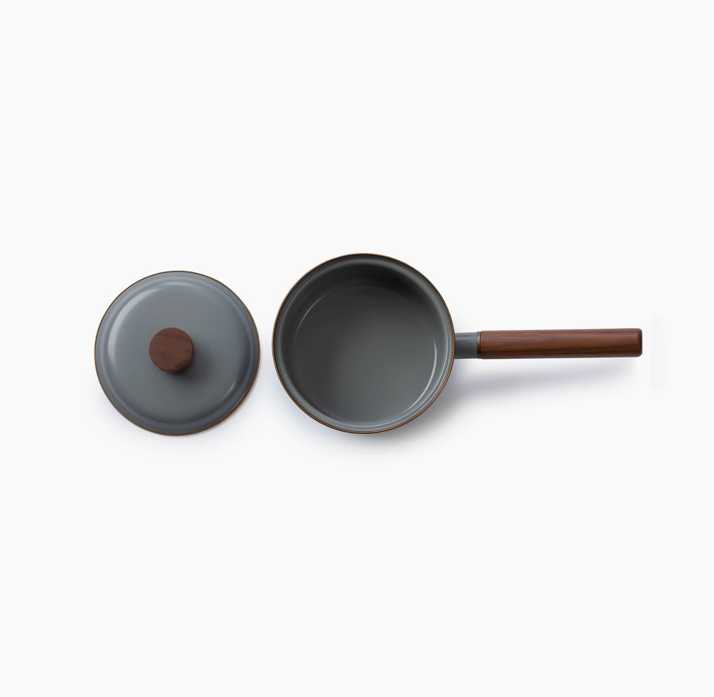 Skorter | Enamelled Sauteuse