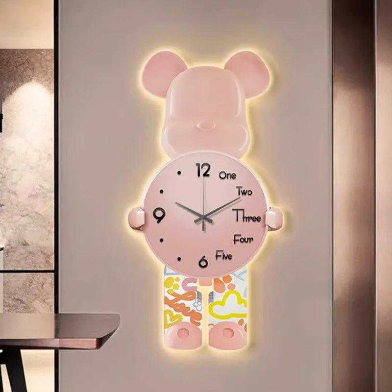 Skorter | ChicBearTime – Decorative Bear Clock for the Living Room