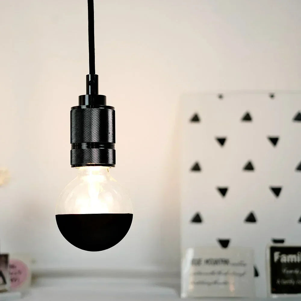 Skorter | RetroGlow - Vintage LED Table Lamp with Wooden Base, Dimmable and Warm Light