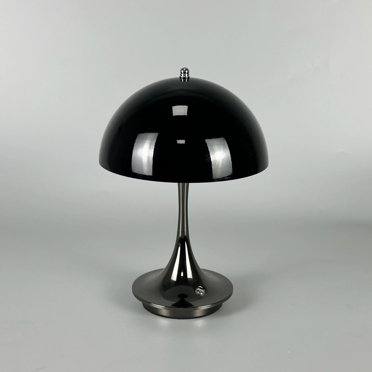Skorter | Nightstand Lamp