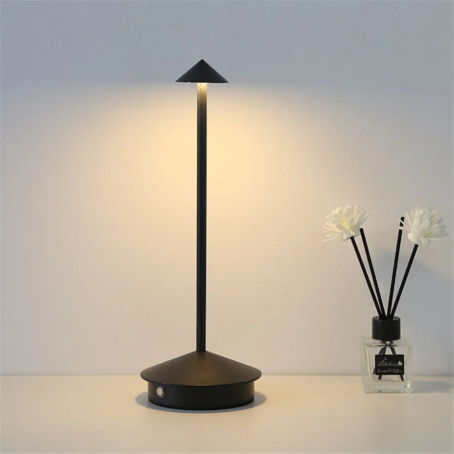 Skorter | StijlLicht - Design table lamp Let your room shine with StijlLicht