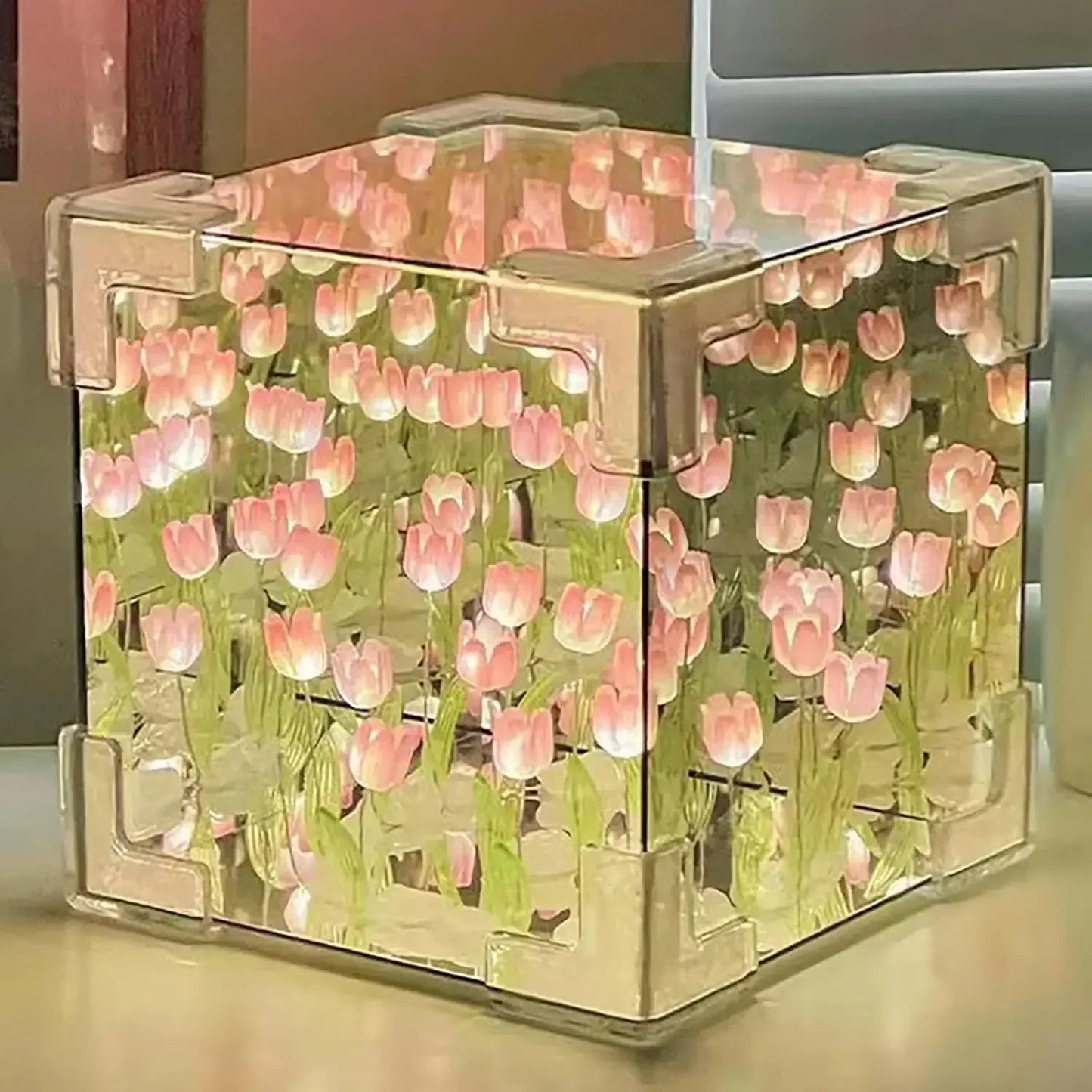 Skorter | MirrorBloom - DIY Mirror Cube Lamp with Tulip Design