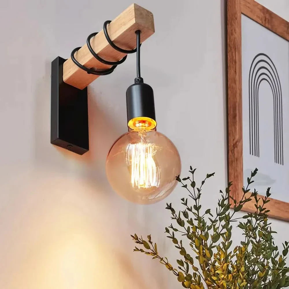 Skorter | Vintage Wood & Iron Wall Lamp – RetroLume E27