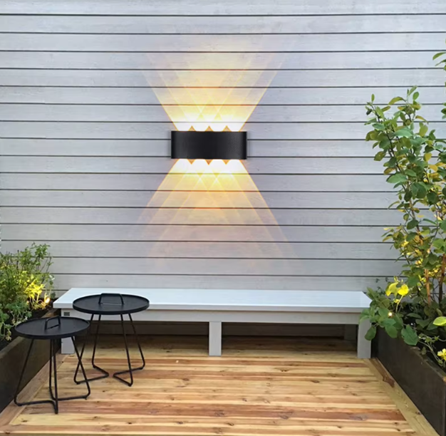Skorter | Modern Indoor Outdoor Wall Light – Minimalist LED Fixture