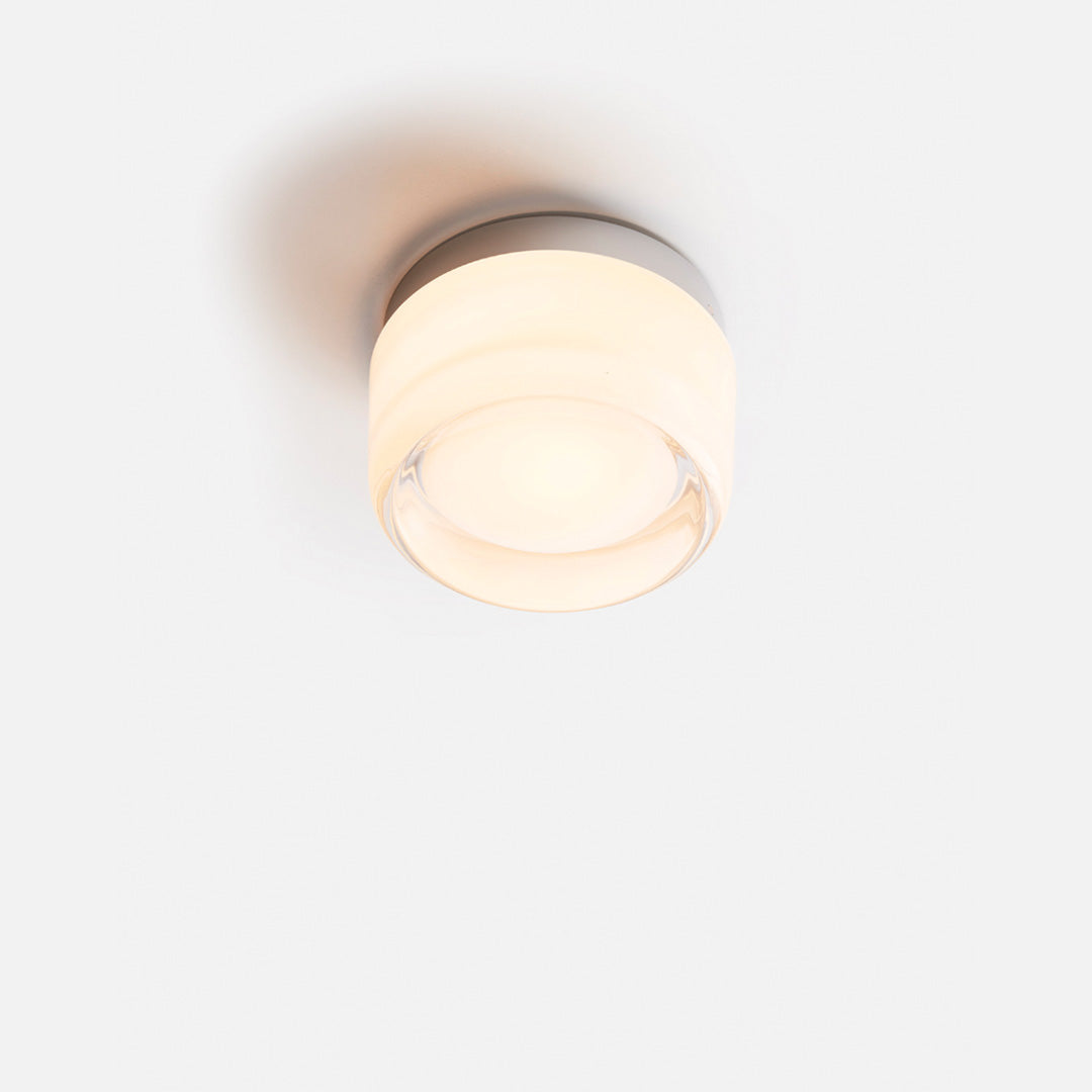 Skorter | LuxaLamp - Modern Elegant Wall Lamp with Luxury Finish