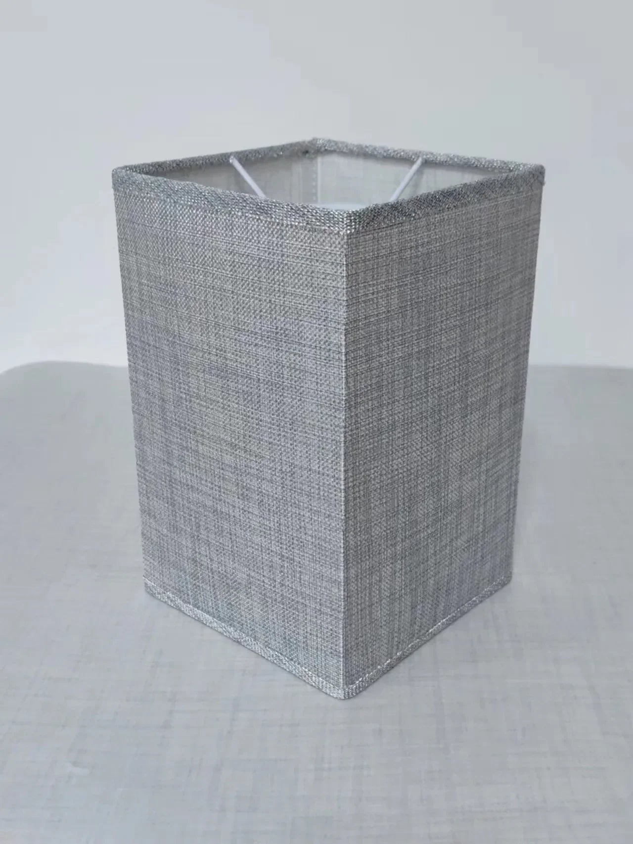 Skorter | LinenGlow | Linen lampshade for table lamps