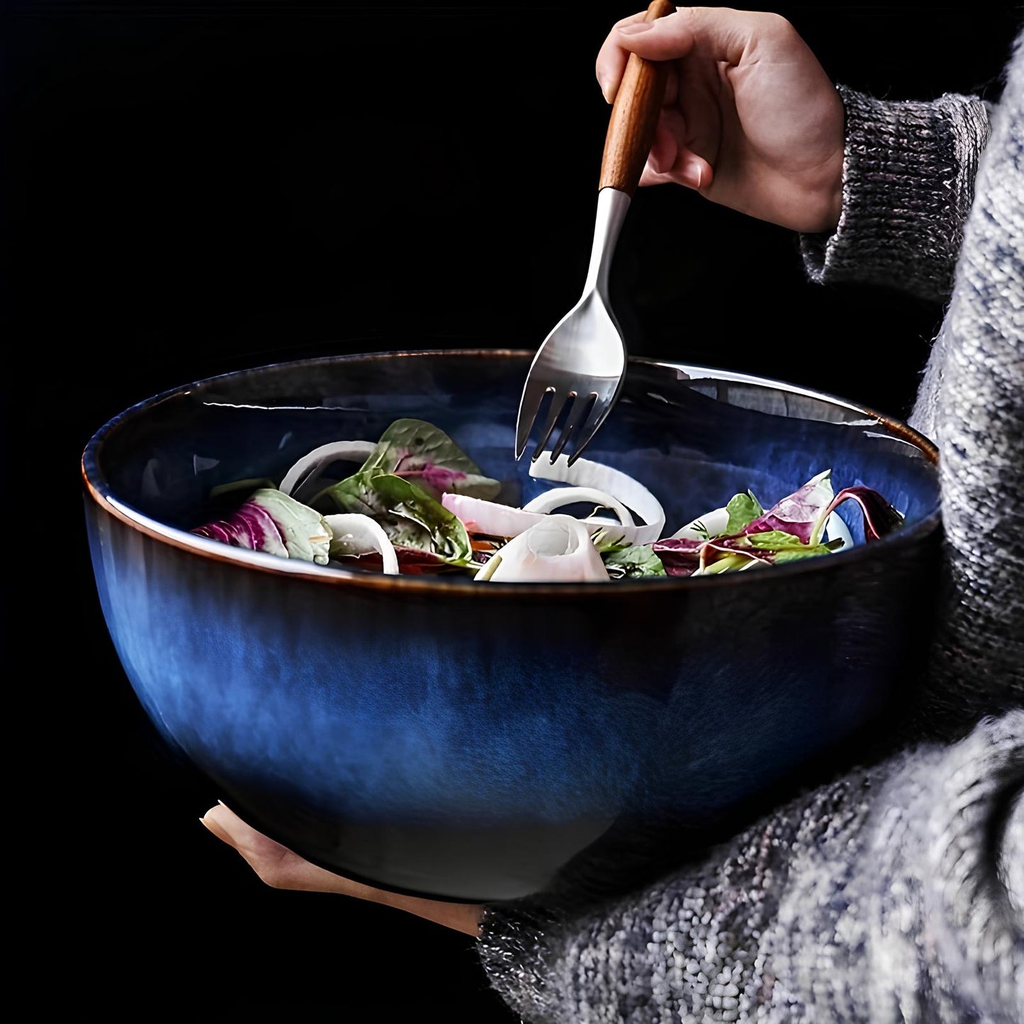 Skorter in blue porcelain