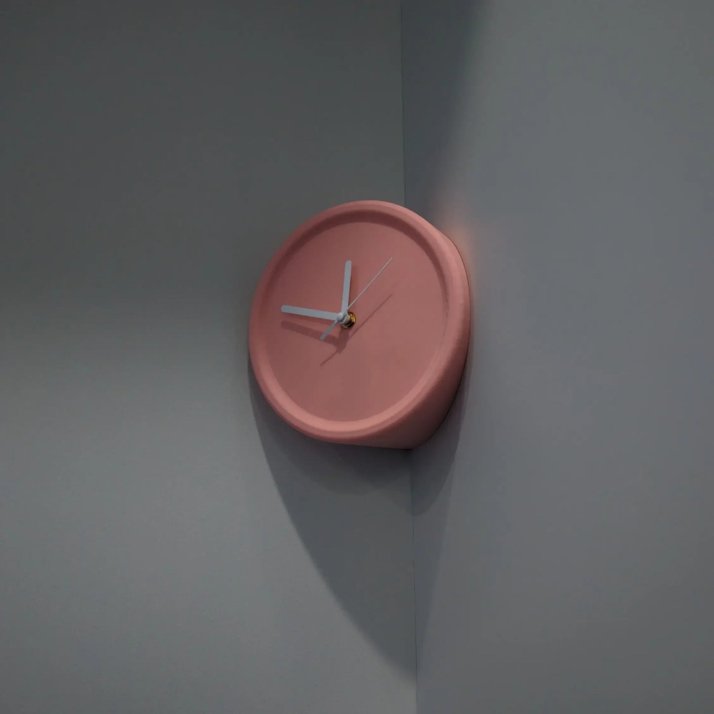 Skorter | SilentCorner - Silent Wall Clock without Drilling for Corners in the House
