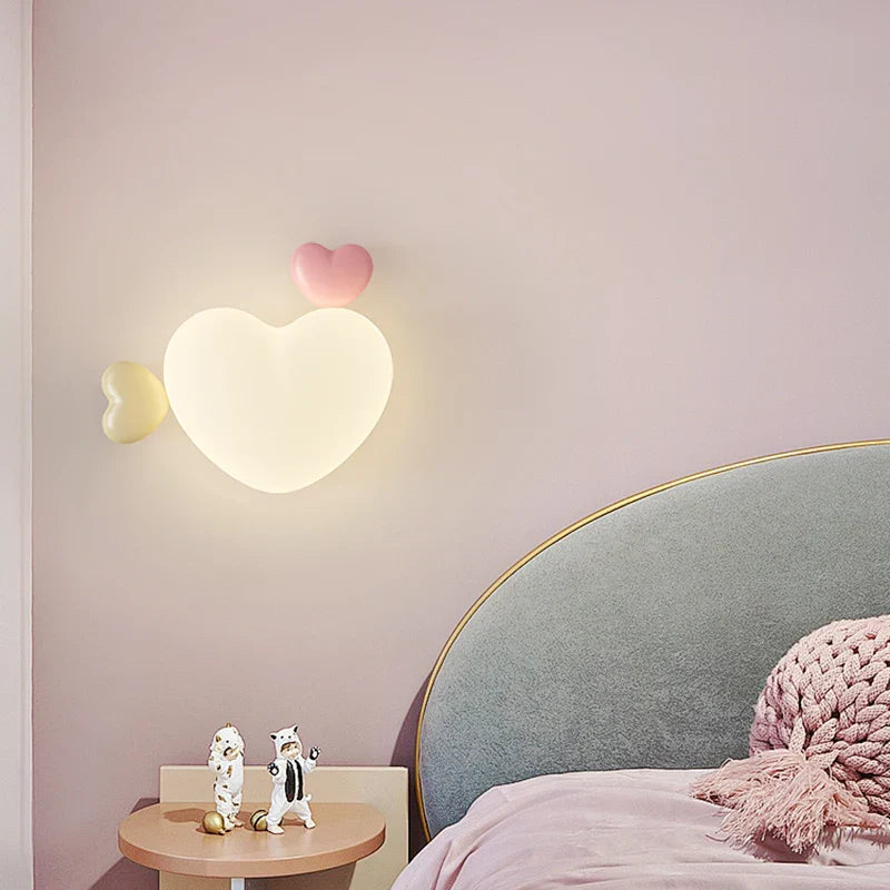 Skorter | LoveLight - Pink Crown Sky Heart Design LED Bed Lamp