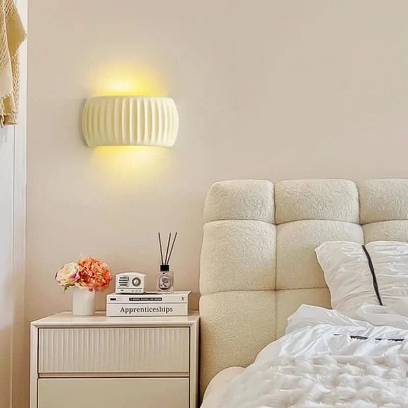 Skorter | LumeResin Artistic Resin LED Wall Light