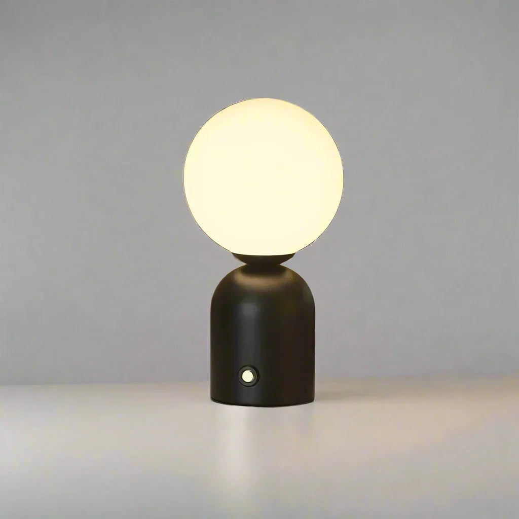 Skorter | Dimmable Table Lamp
