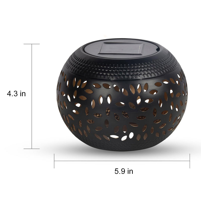 Skorter | Solar-powered decorative iron lamp