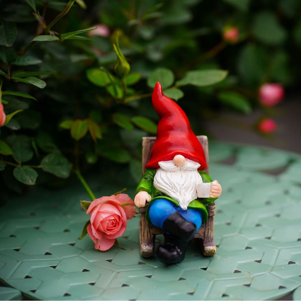 Skorter | Solar Powered LED Garden Gnome Statue