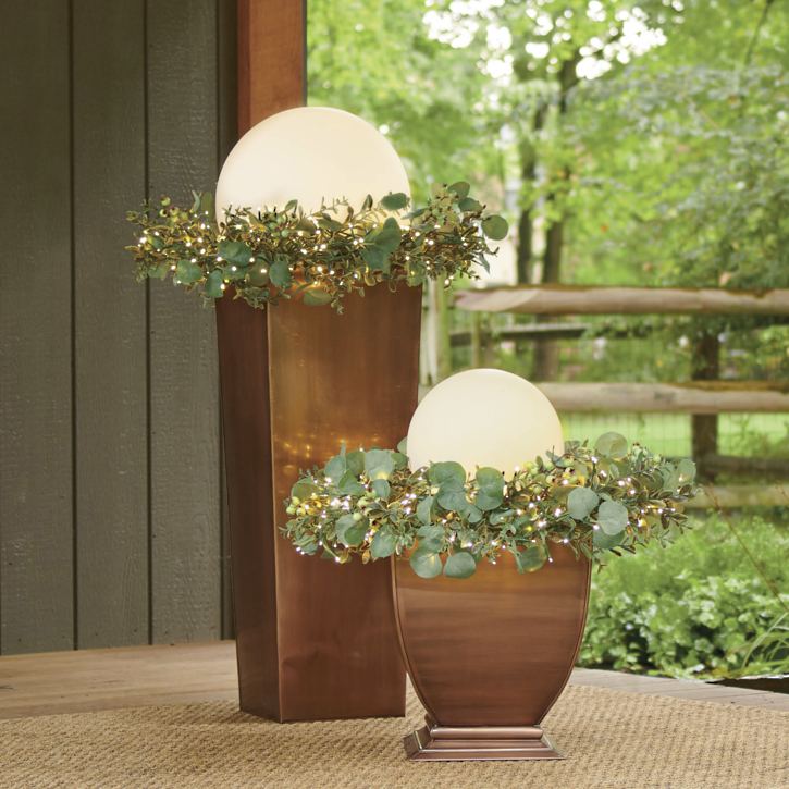 Skorter | Sphere-shaped garden lighting