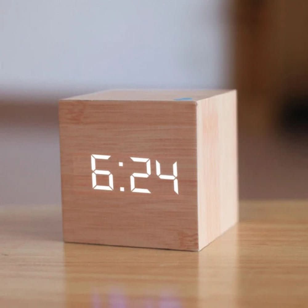 Skorter | LED Digital Alarm Clock – Compact Cube with Time, Date & Temperature Display