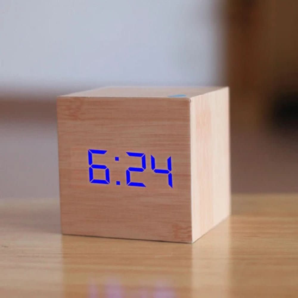 Skorter | LED Digital Alarm Clock – Compact Cube with Time, Date & Temperature Display