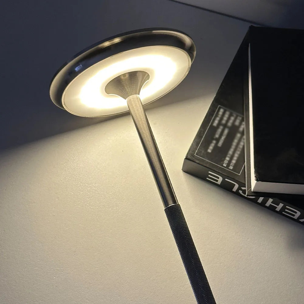 Skorter | Mare table lamp