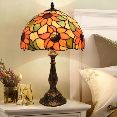 Skorter | RadiantHue - Tiffany Table Lamp
