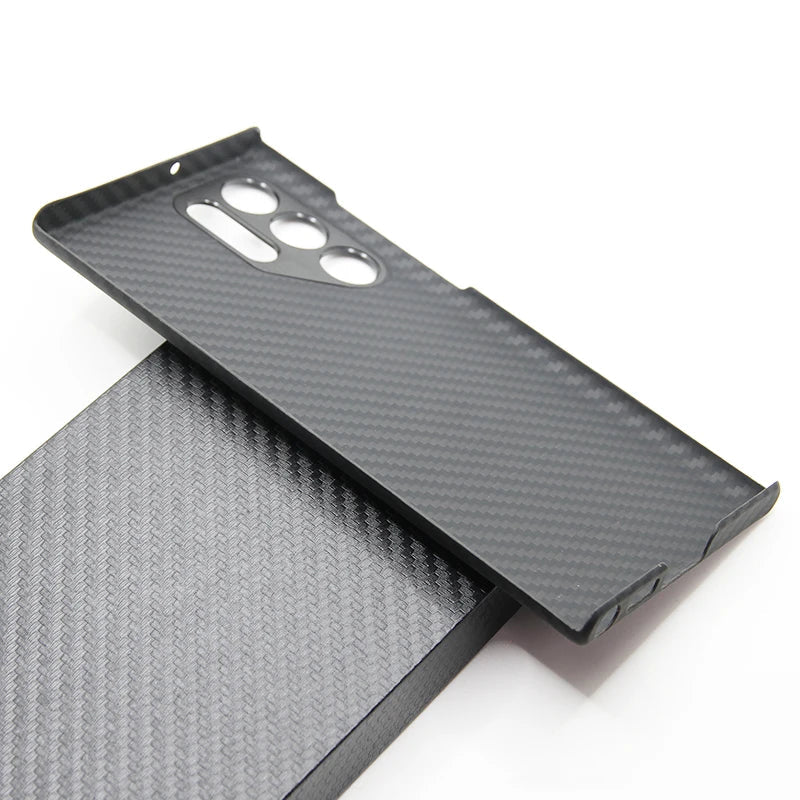 Skorter | Carbon fiber MagSafe case