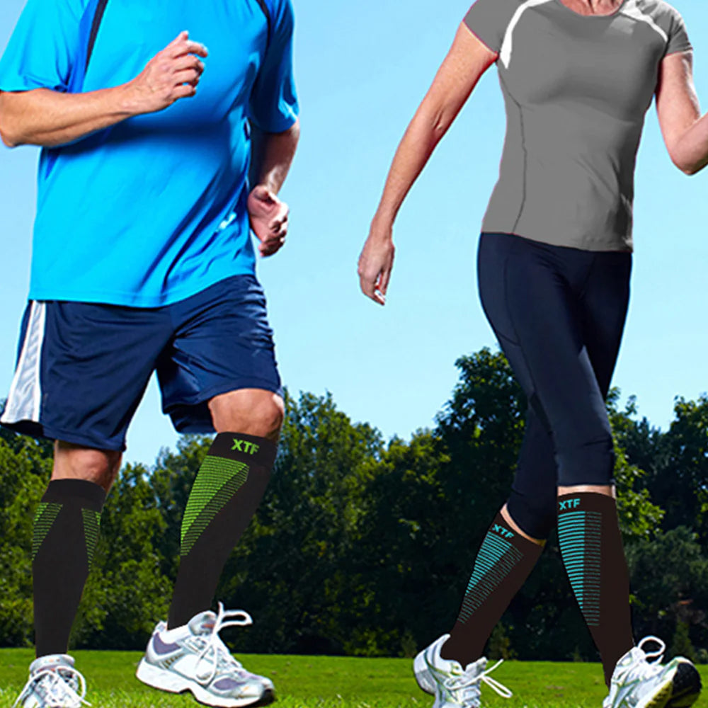 Skorter | 12-Pack: Athletic Graduated Knee Compression Socks