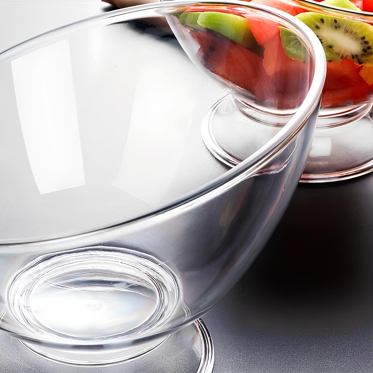 Skorter slanted in transparent plastic